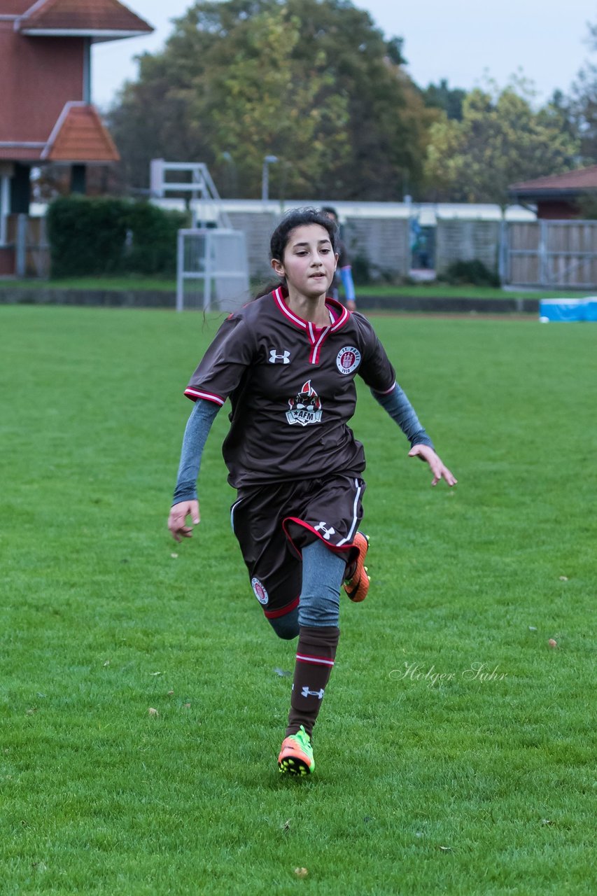 Bild 99 - C-Juniorinnen Halstenbek-Rellingen - St.Pauli : Ergebnis: 0:5